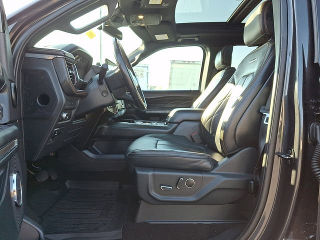 Used 2022 Ford Expedition Max Platinum image 17