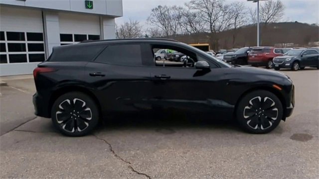 New 2025 Chevrolet Blazer EV RS w/ Super Cruise Package image 9