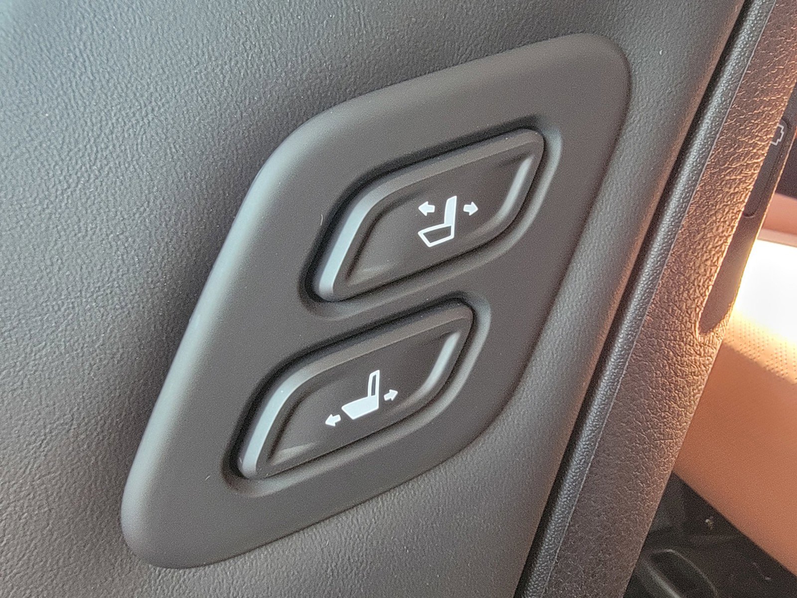 New 2026 Kia Carnival EX image 35