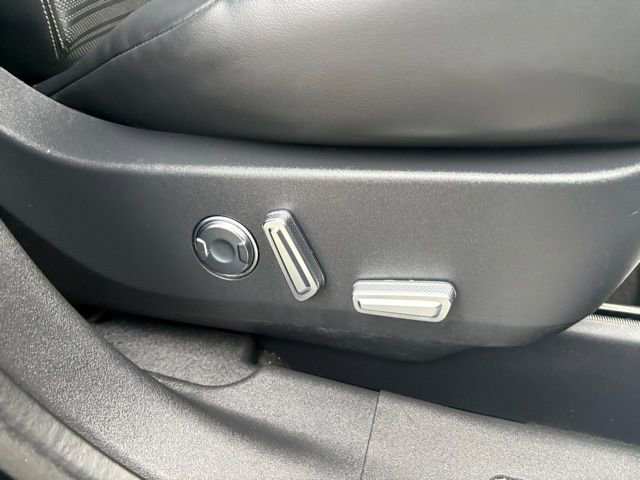 Used 2024 Lincoln Nautilus Reserve image 29