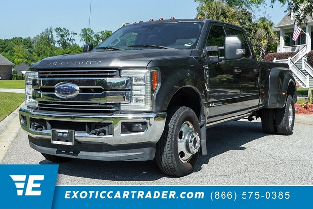 Used 2017 Ford F350 Lariat w/ Lariat Ultimate Package AWD/4WD image 1