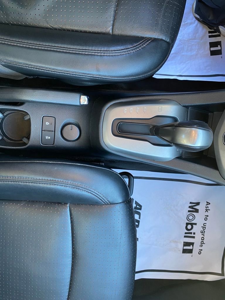 Used 2013 Chevrolet Sonic LTZ image 23