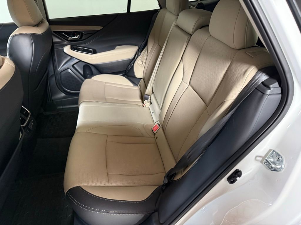 Used 2022 Subaru Outback Limited image 14