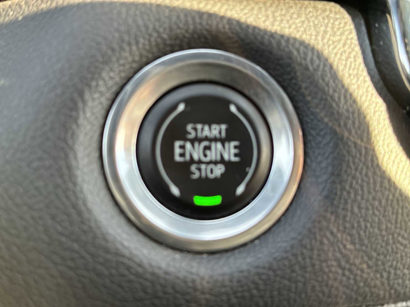 Used 2023 Chevrolet Colorado LT w/ LT Convenience Package III image 17