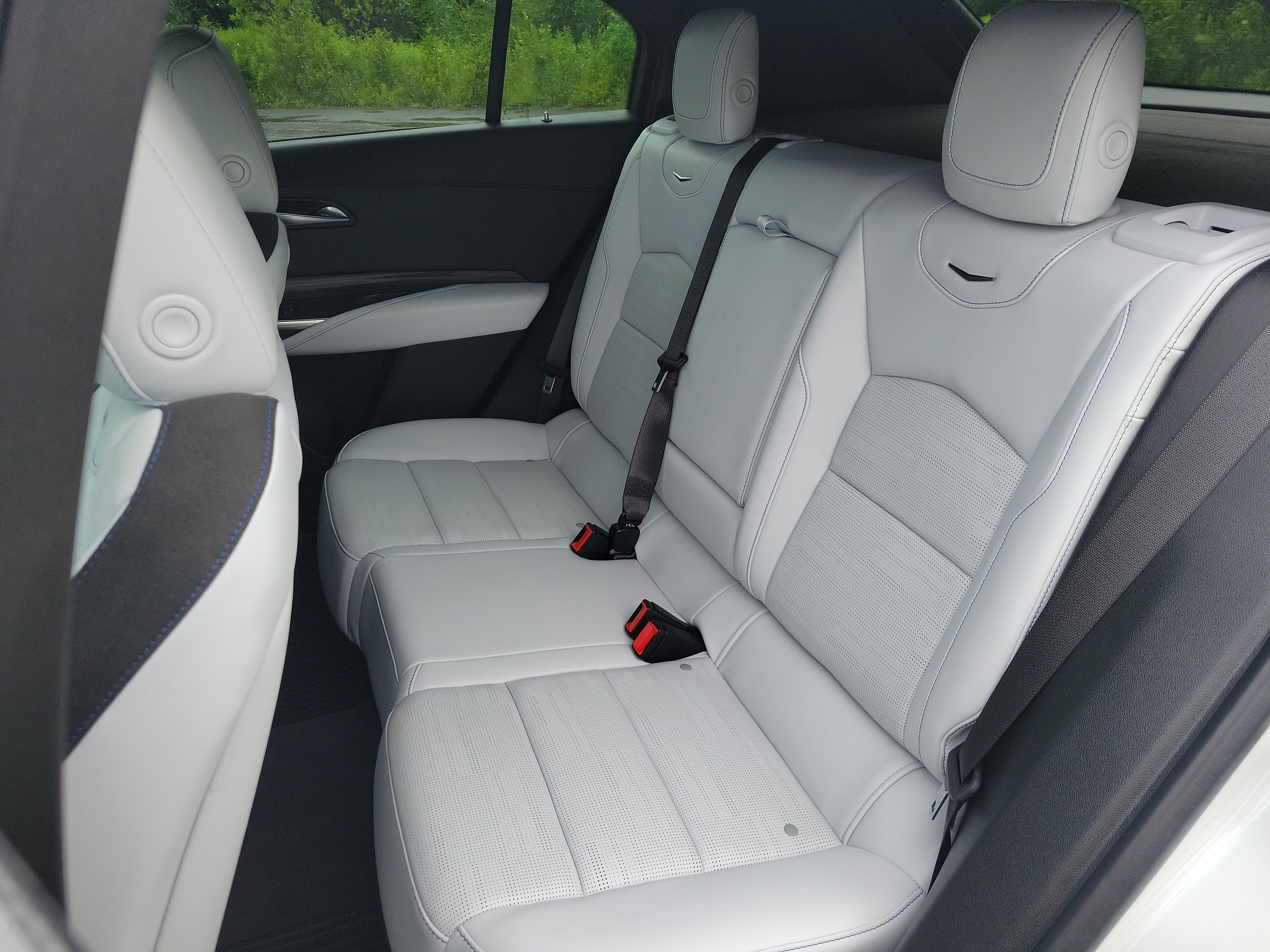 Used 2024 Cadillac XT4 Sport AWD/4WD image 16