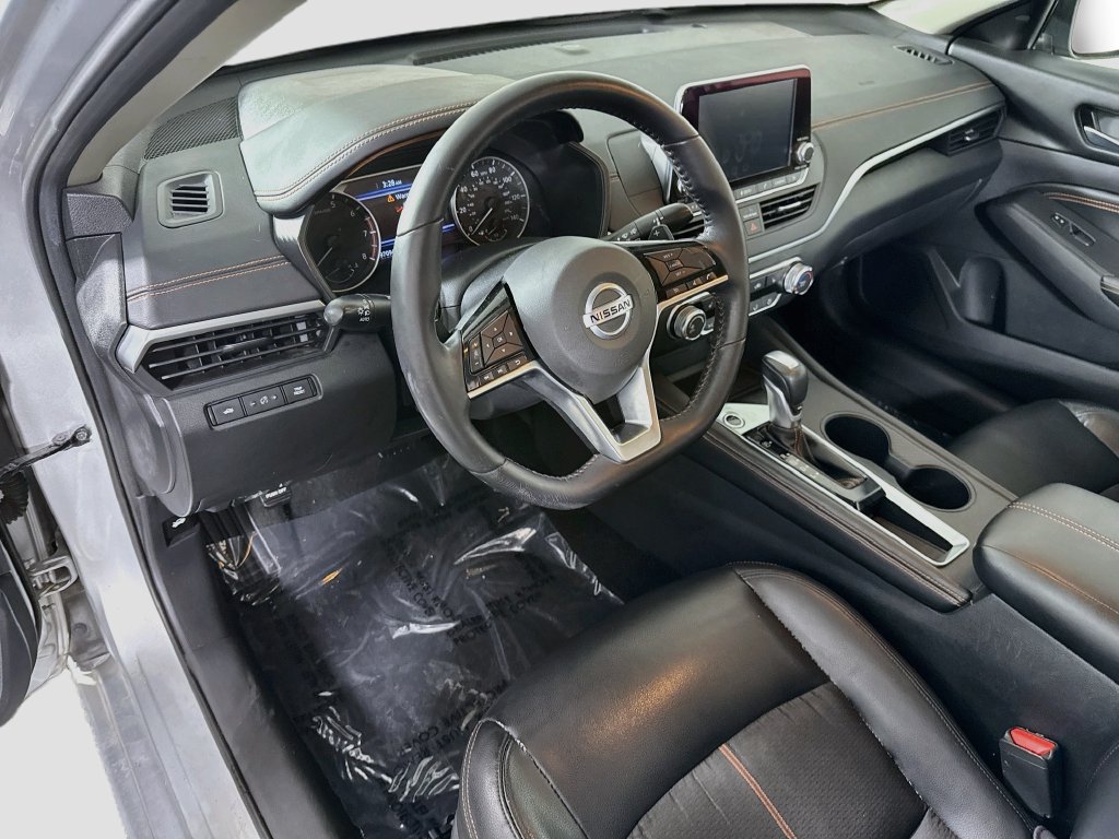 Used 2019 Nissan Altima 2.5 SR w/ SR Premium Package FWD image 17
