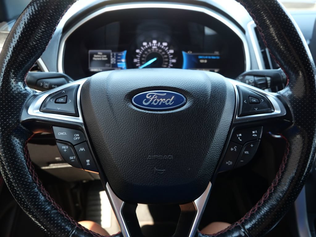 Used 2021 Ford Edge ST-Line FWD image 22