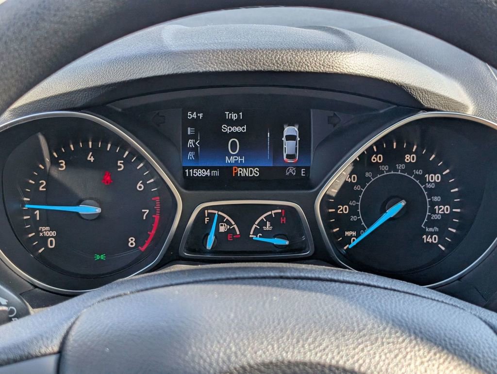 Used 2017 Ford Escape SE image 24