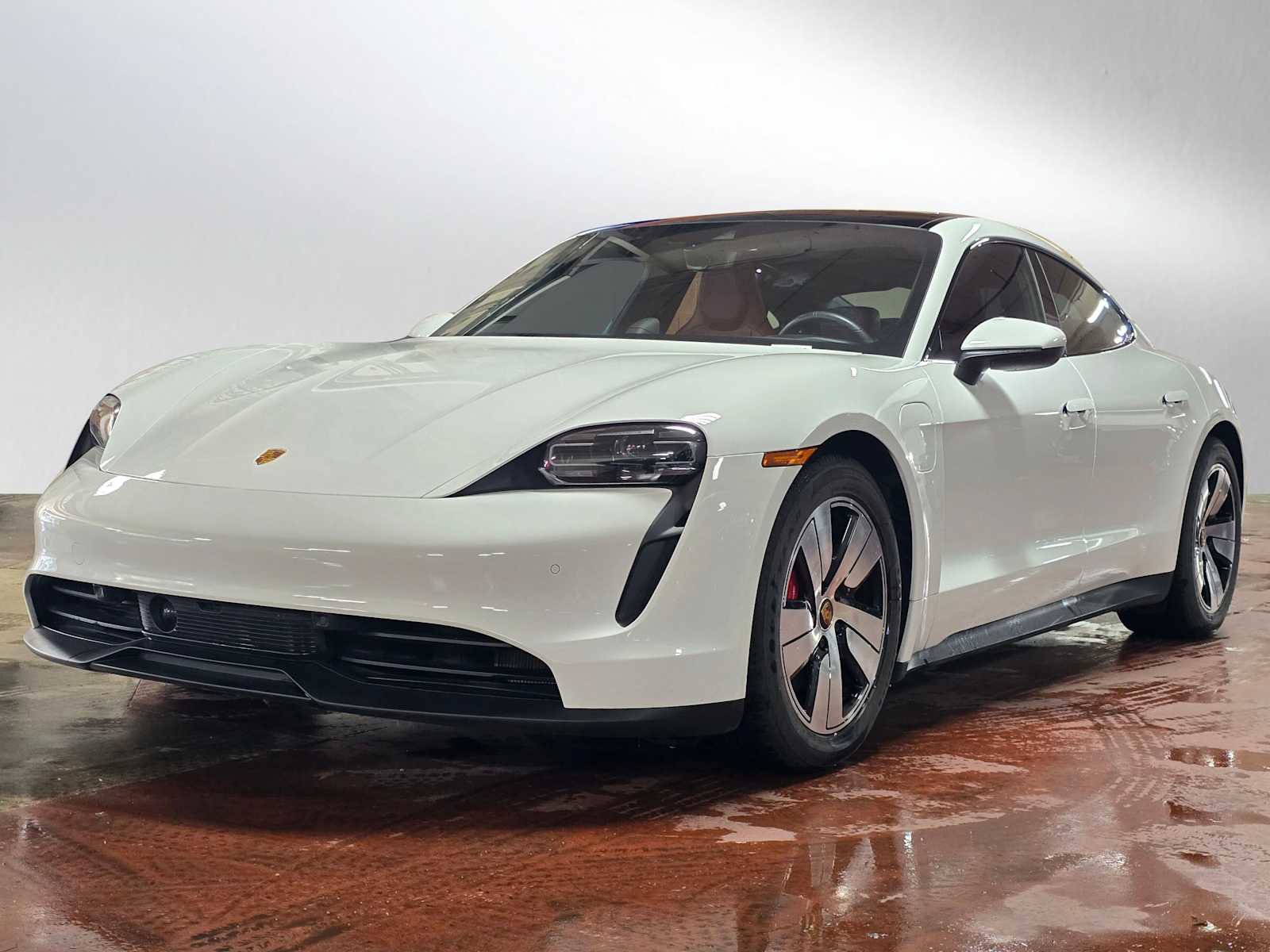 Used 2020 Porsche Taycan 4S image 7