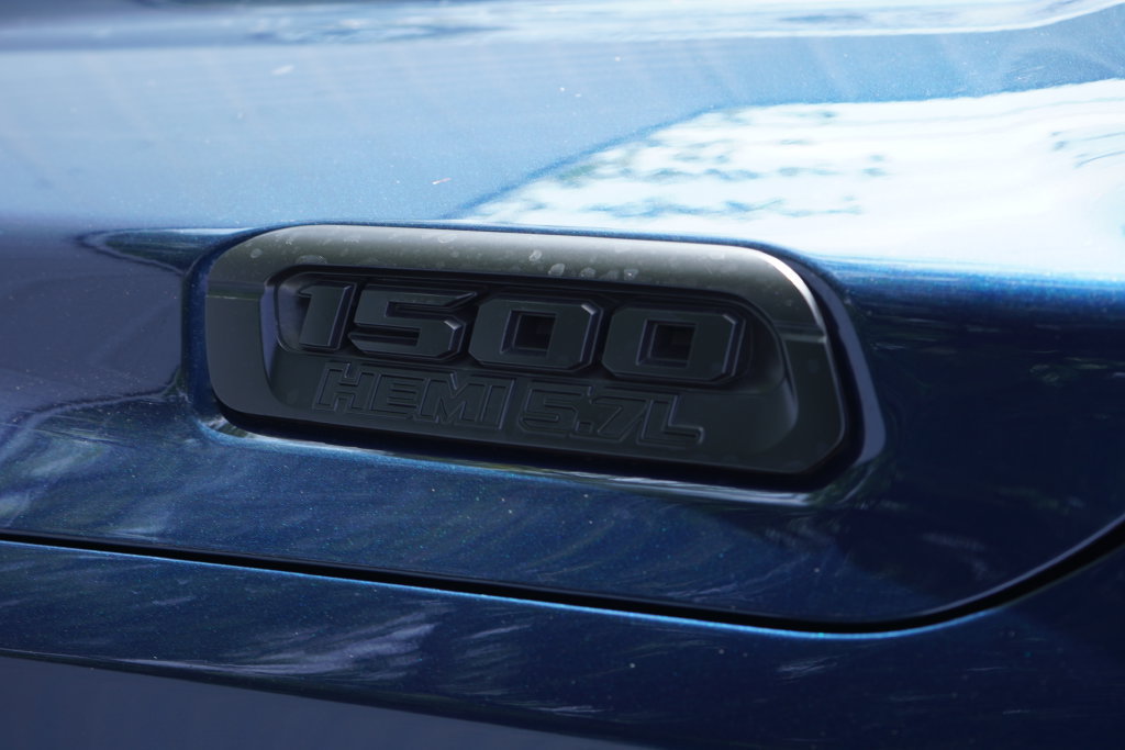 Used 2020 RAM 1500 Big Horn w/ Built-to-serve Edition AWD/4WD image 11