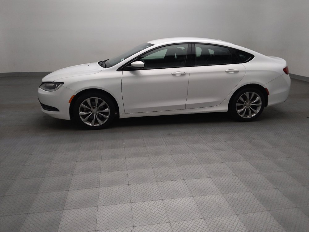 Used 2015 Chrysler 200 S w/ Comfort Group FWD image 2
