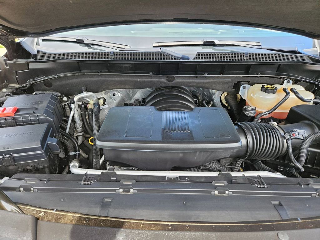 Used 2025 Chevrolet Tahoe Z71 image 23