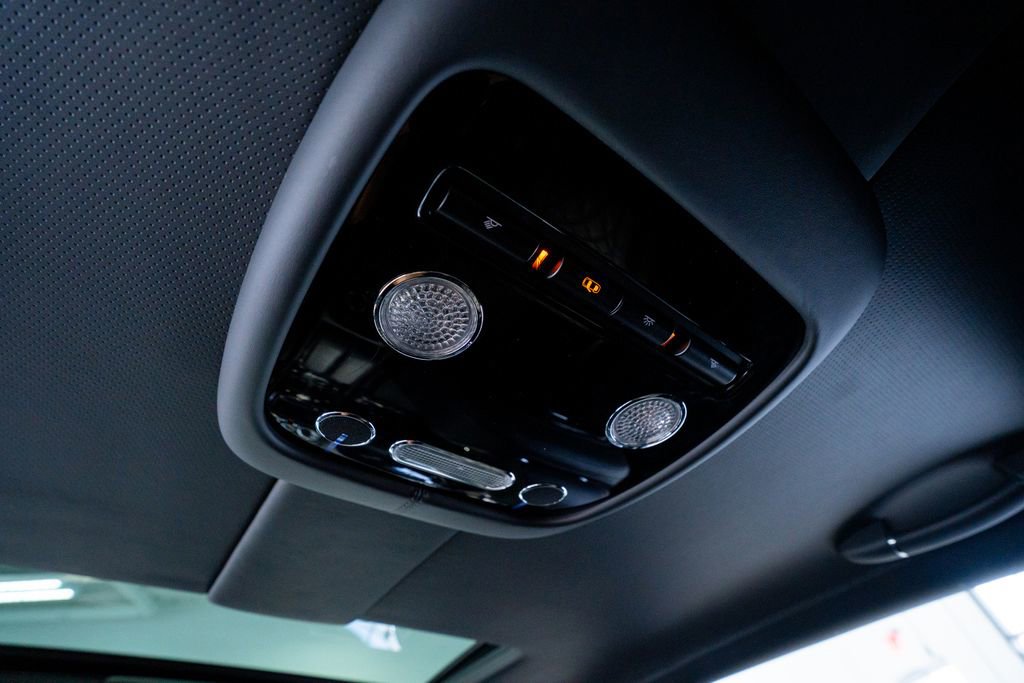 Used 2015 Bentley Flying Spur V8 AWD/4WD image 47