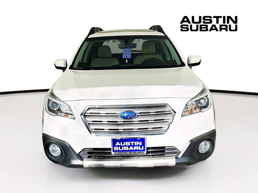 Used 2017 Subaru Outback 2.5i Limited image 2