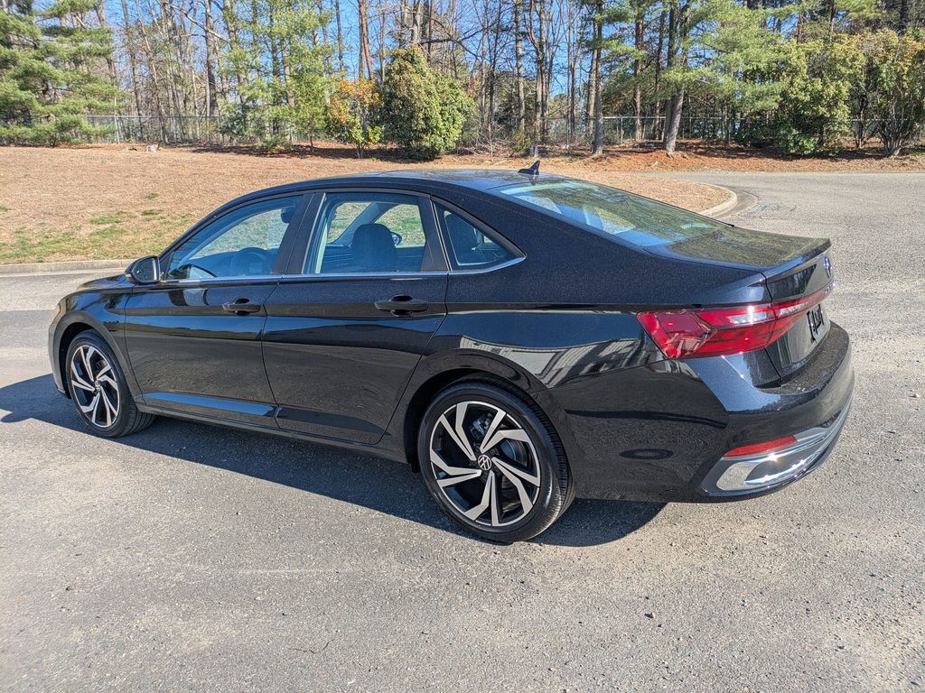 New 2026 Volkswagen Jetta SEL image 6