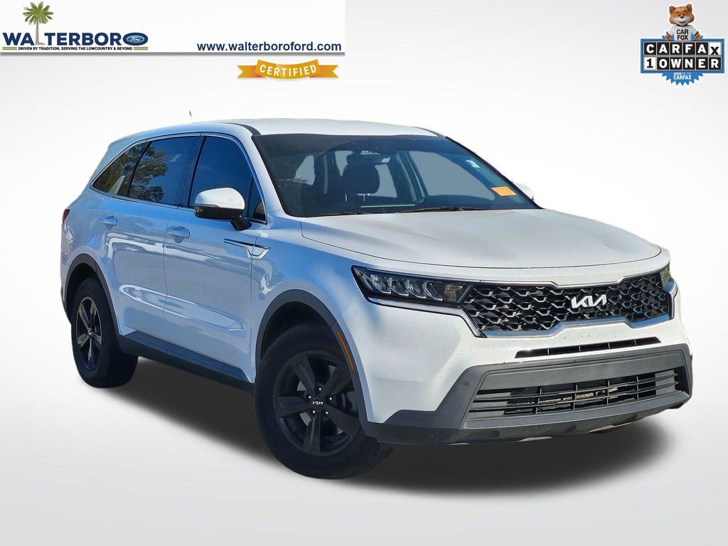 Used 2022 Kia Sorento LX