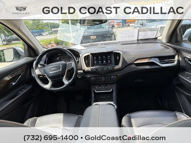 Used 2020 GMC Terrain Denali w/ Denali Premium Package AWD/4WD image 10