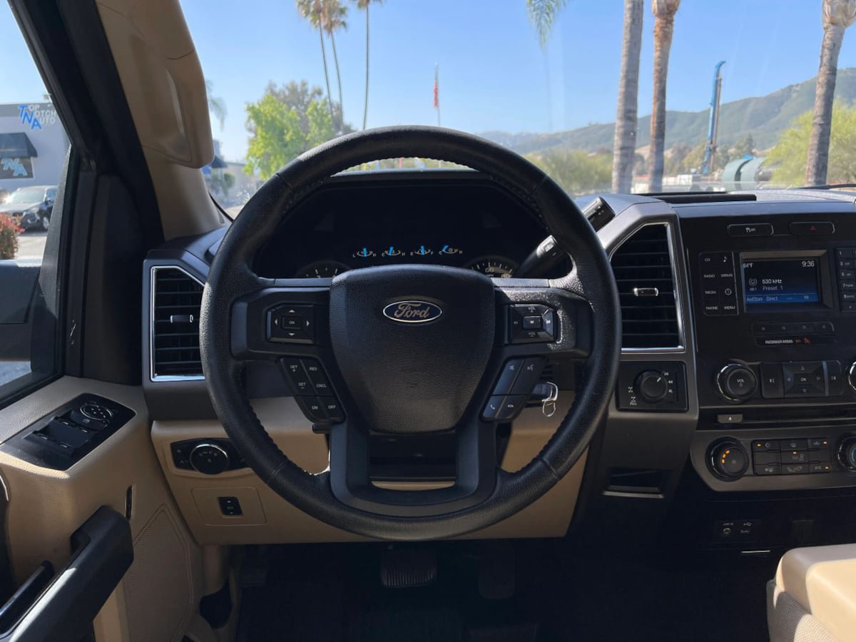 Used 2015 Ford F150 XLT w/ Equipment Group 301A Mid AWD/4WD image 16