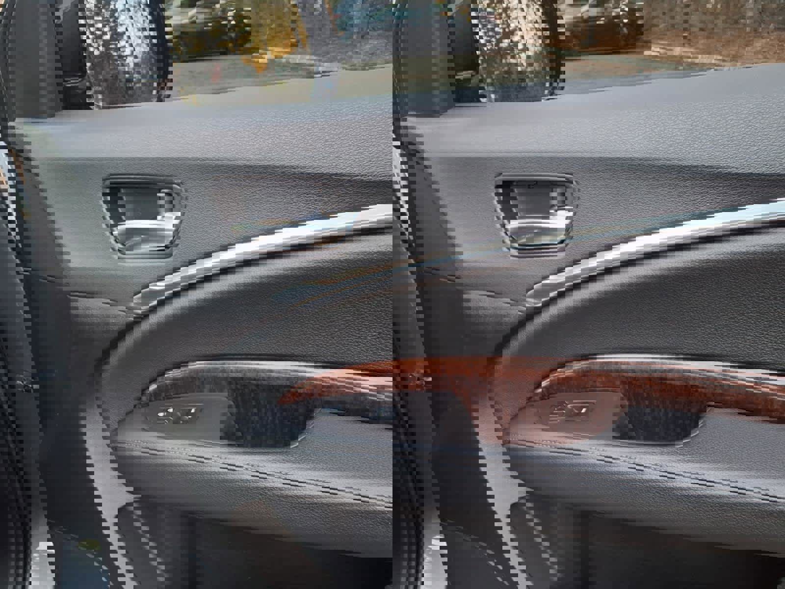 Used 2019 Acura MDX SH-AWD image 26