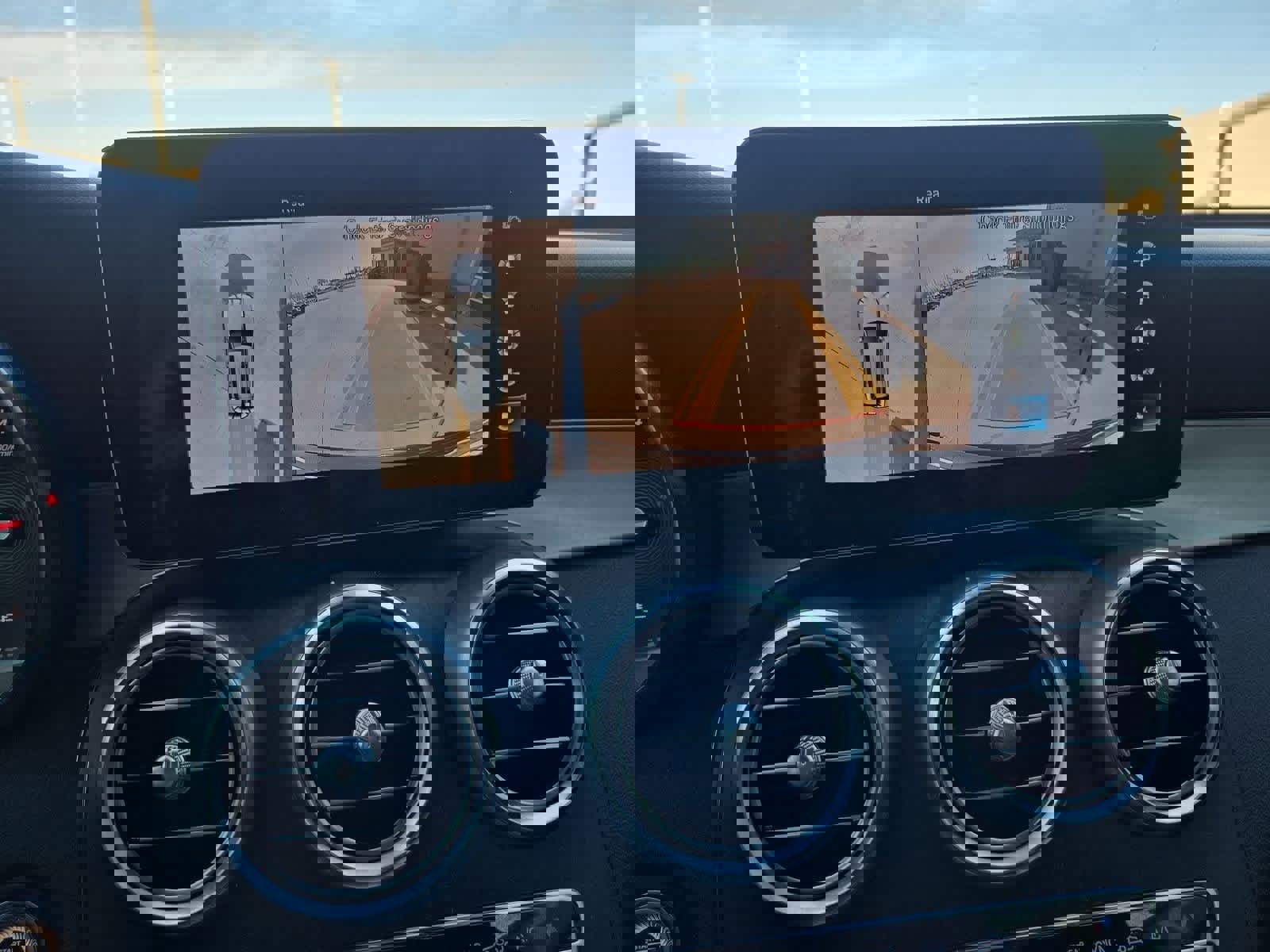 Used 2022 Mercedes-Benz GLC 300 image 27