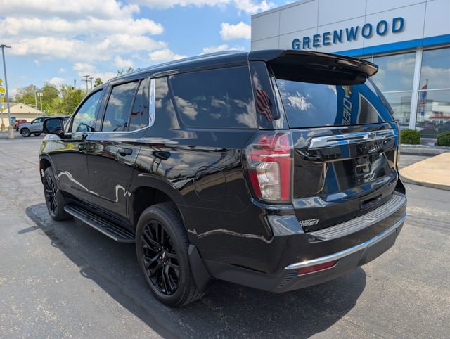 Used 2023 Chevrolet Tahoe LT w/ Luxury Package AWD/4WD image 3