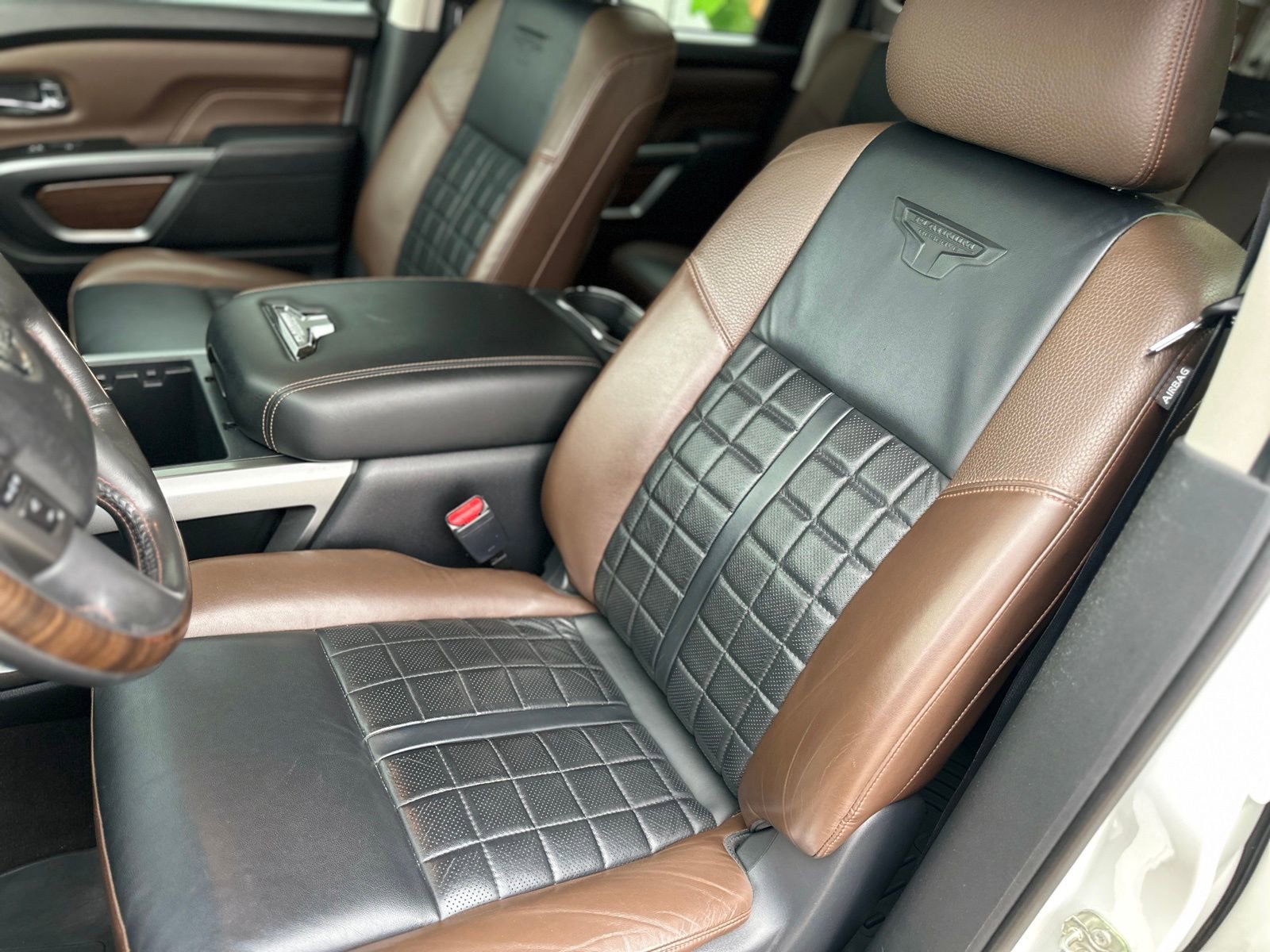 Used 2018 Nissan Titan Platinum Reserve w/ Platinum Utility Package image 23