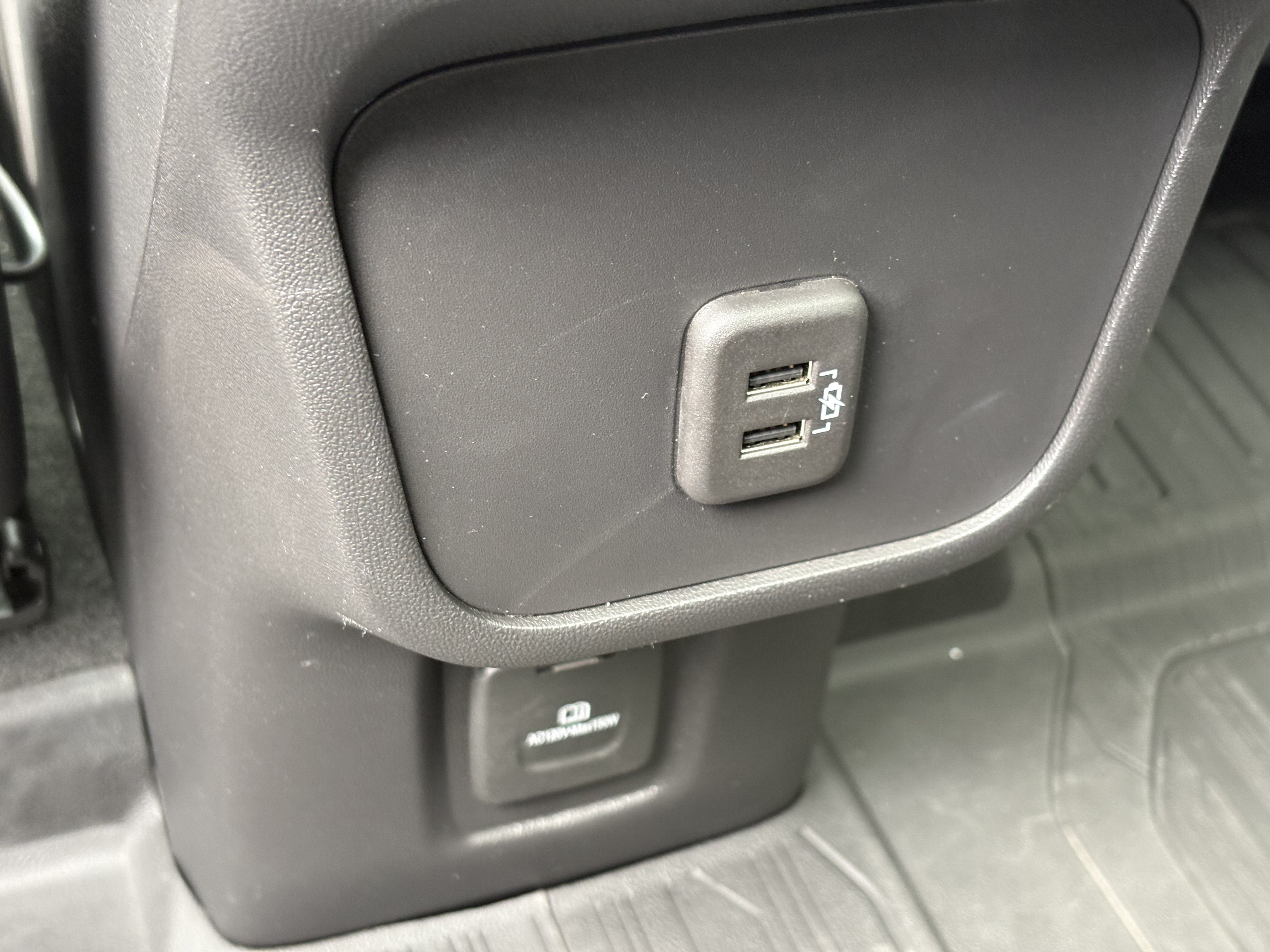 Used 2023 GMC Terrain AT4 AWD/4WD image 13