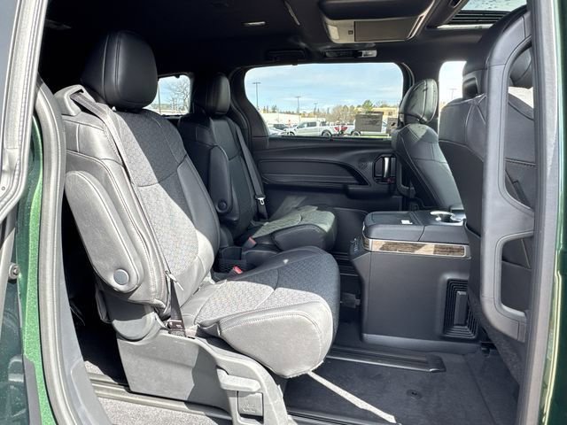 New 2026 Toyota Sienna Platinum image 21