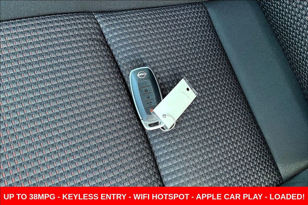 New 2026 Nissan Sentra SR w/ Floor Mat Package FWD image 34