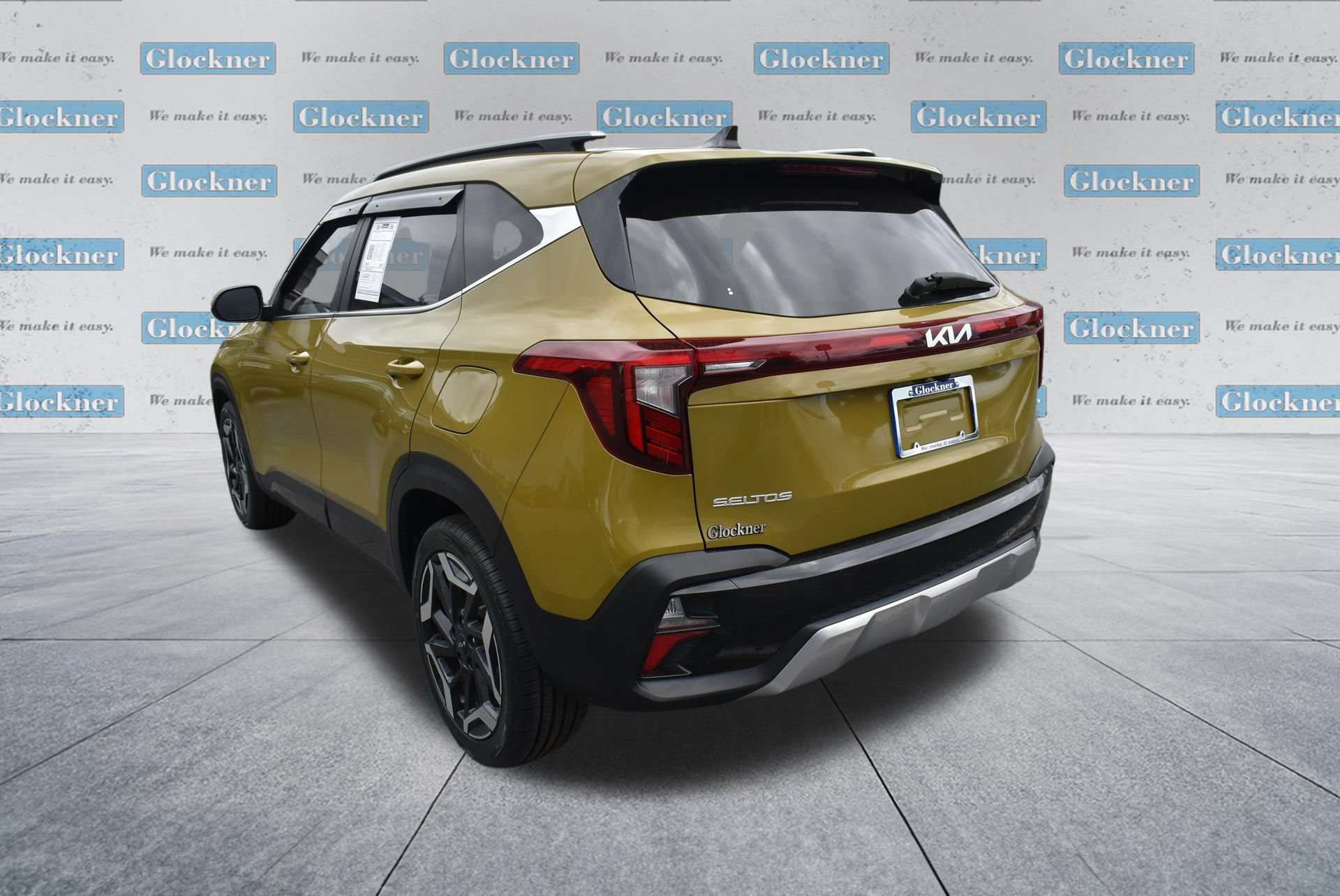 Used 2024 Kia Seltos SX w/ SX Sunroof Package AWD/4WD image 8