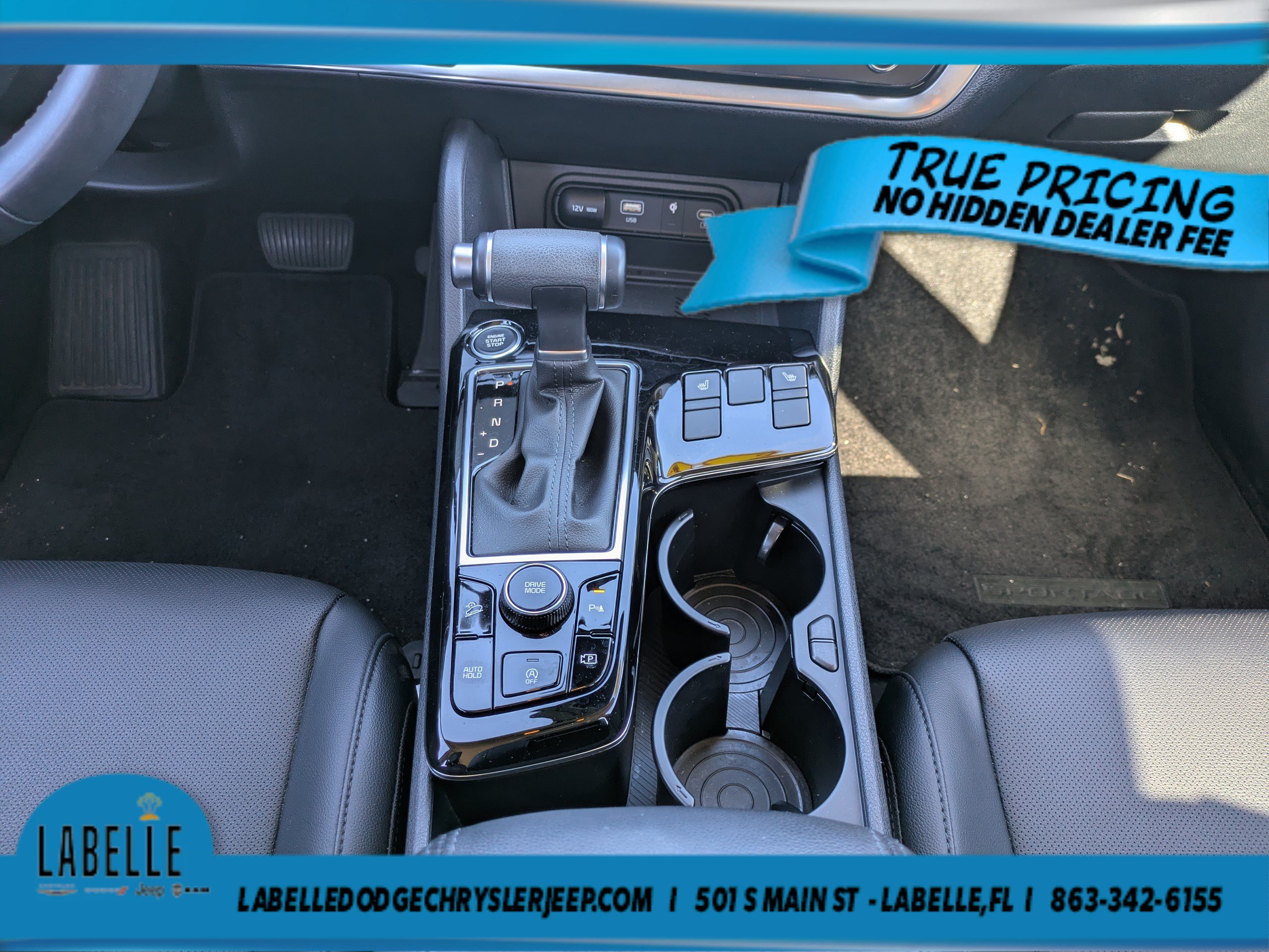 Used 2024 Kia Sportage EX FWD image 19