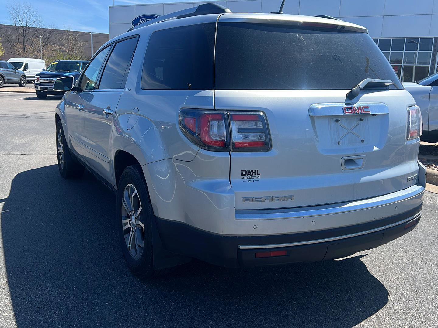 Used 2016 GMC Acadia SLT AWD/4WD image 8