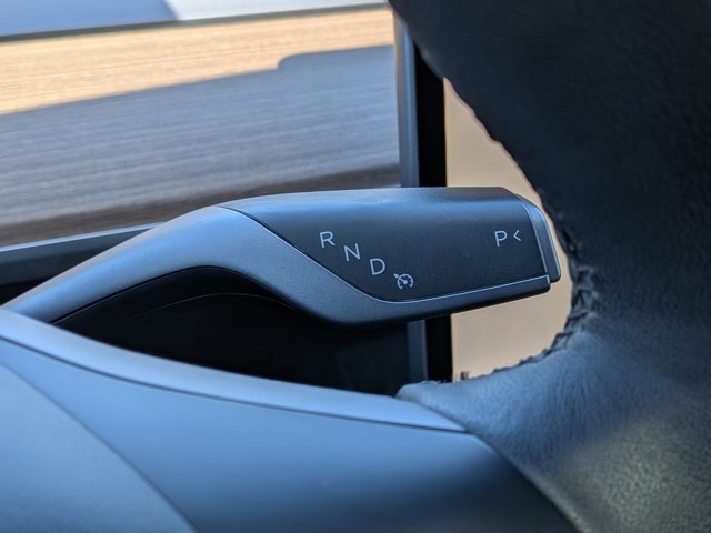 Used 2023 Tesla Model 3 Standard Range RWD image 11