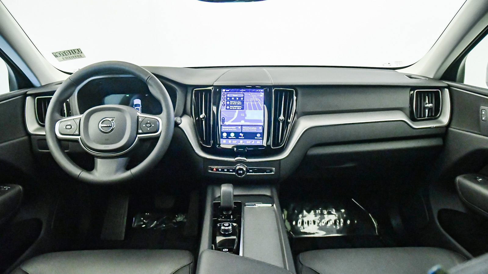 Certified 2025 Volvo XC60 B5 Core AWD/4WD image 15
