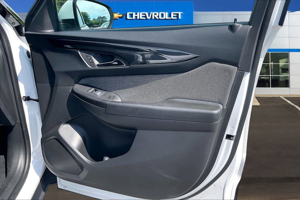 Used 2025 Chevrolet TrailBlazer LT w/ Driver Confidence Package AWD/4WD image 27
