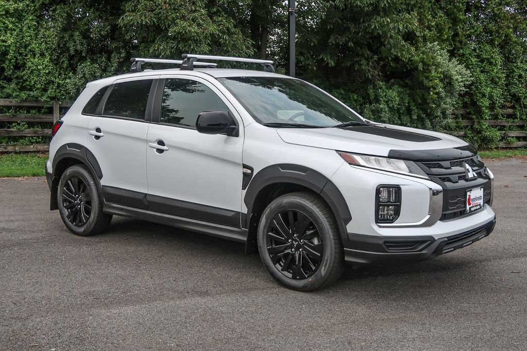 Used 2025 Mitsubishi Outlander Sport AWD image 7