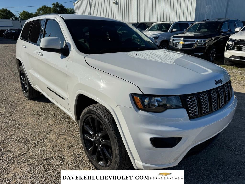 Used 2018 Jeep Grand Cherokee Altitude