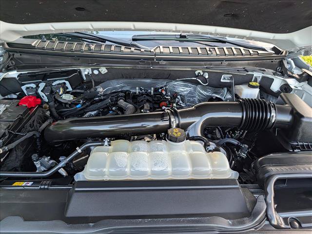 Used 2024 Lincoln Navigator Reserve AWD/4WD image 13