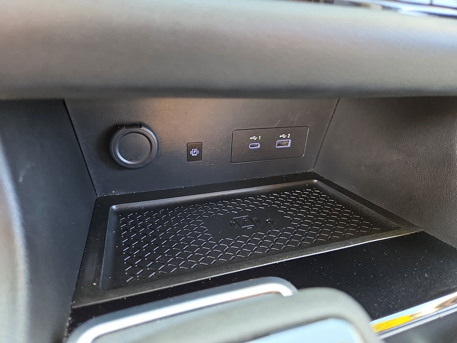 Used 2025 Nissan Pathfinder SL AWD/4WD image 25