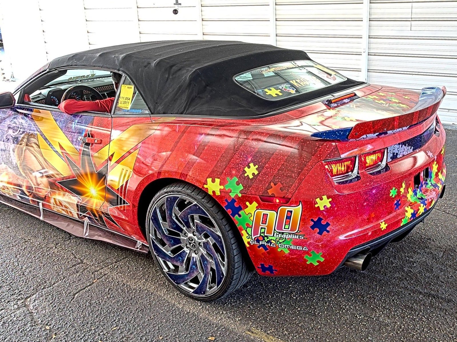 Used 2011 Chevrolet Camaro SS RWD image 12