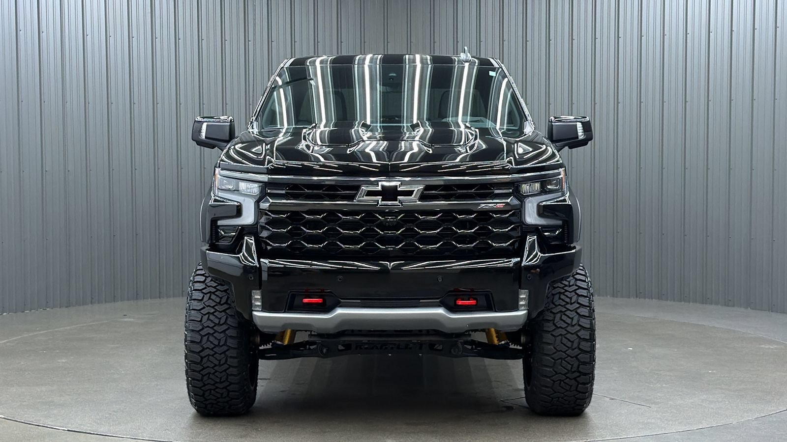 Used 2026 Chevrolet Silverado 1500 ZR2 AWD/4WD image 8