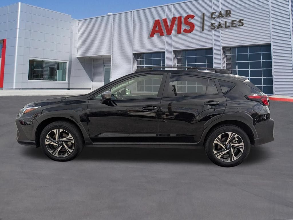 Used 2025 Subaru Crosstrek 2.5i Premium AWD/4WD image 2