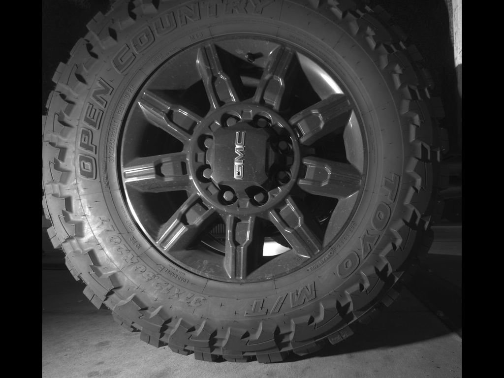 Used 2026 GMC Sierra 2500 AT4 AWD/4WD image 13