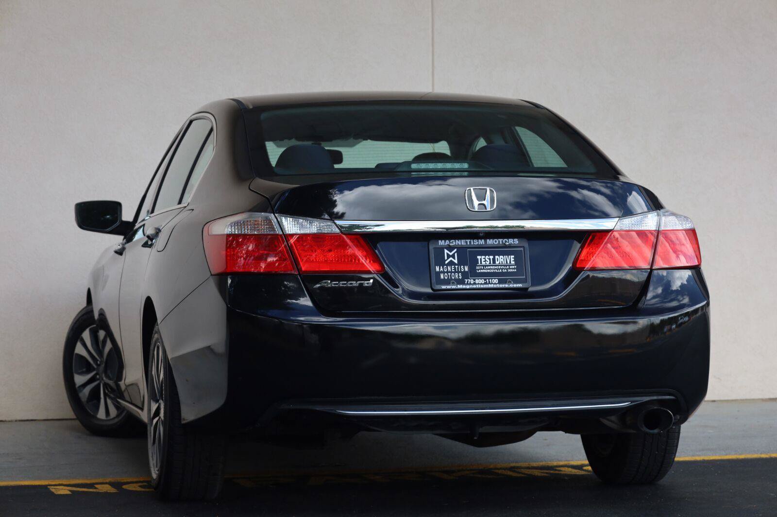 Used 2015 Honda Accord LX image 9