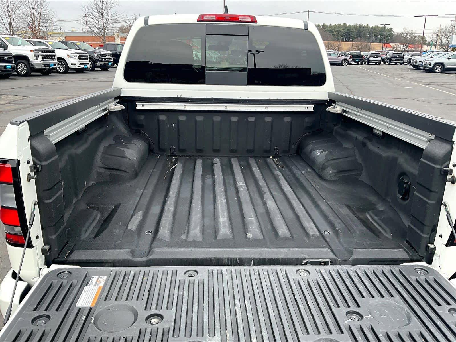 Used 2024 Nissan Frontier PRO-4X w/ Pro Convenience Package AWD/4WD image 32