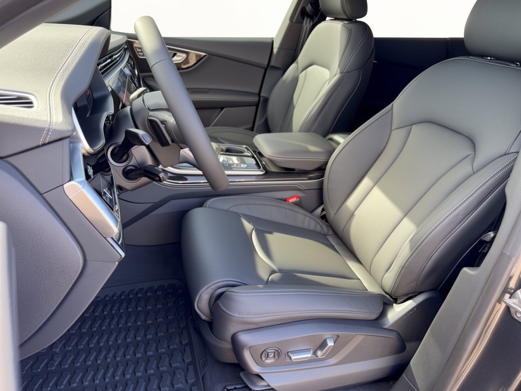 New 2027 Audi Q8 Prestige AWD/4WD image 5