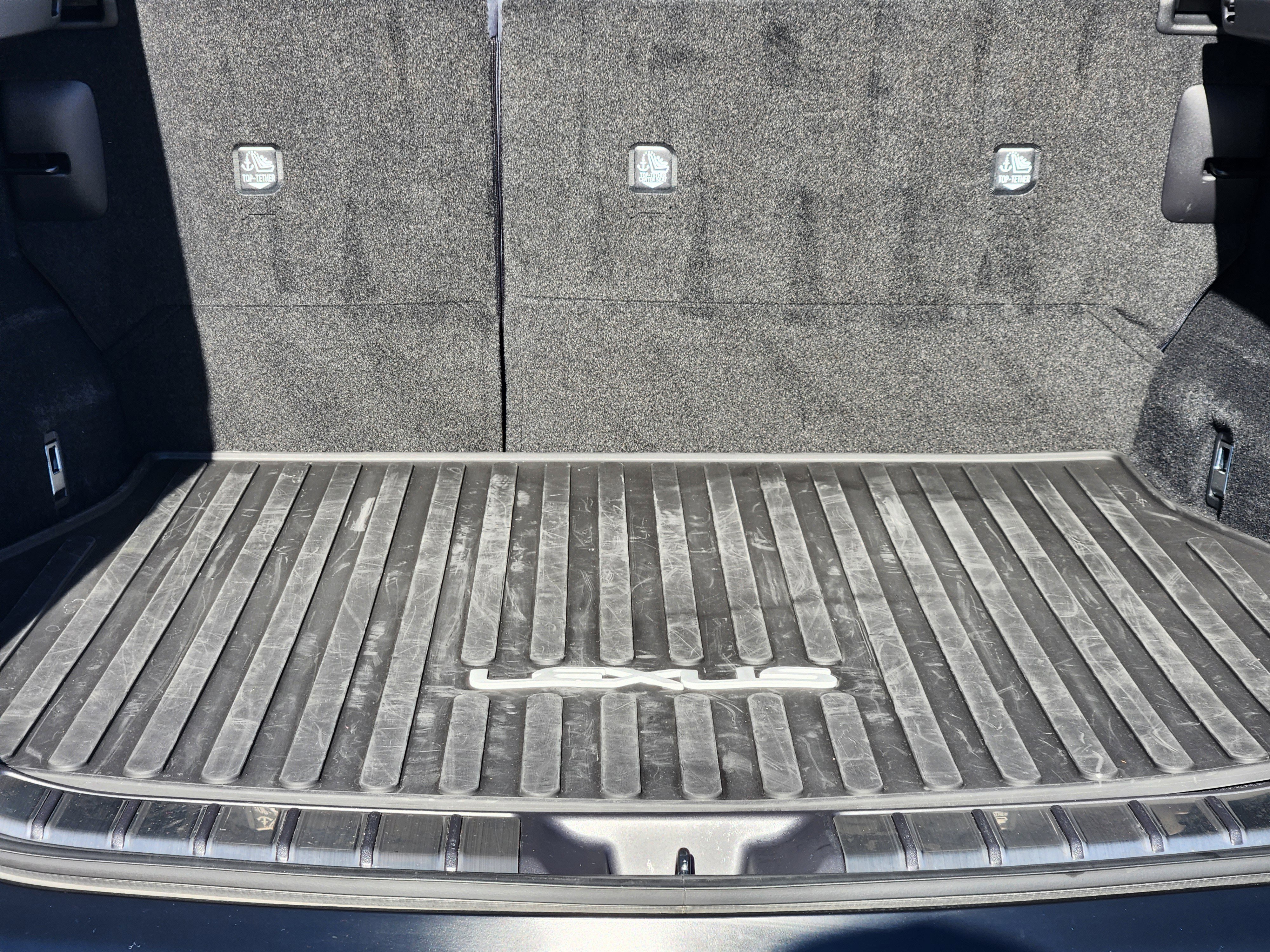 Used 2024 Lexus RZ 450e Premium image 41