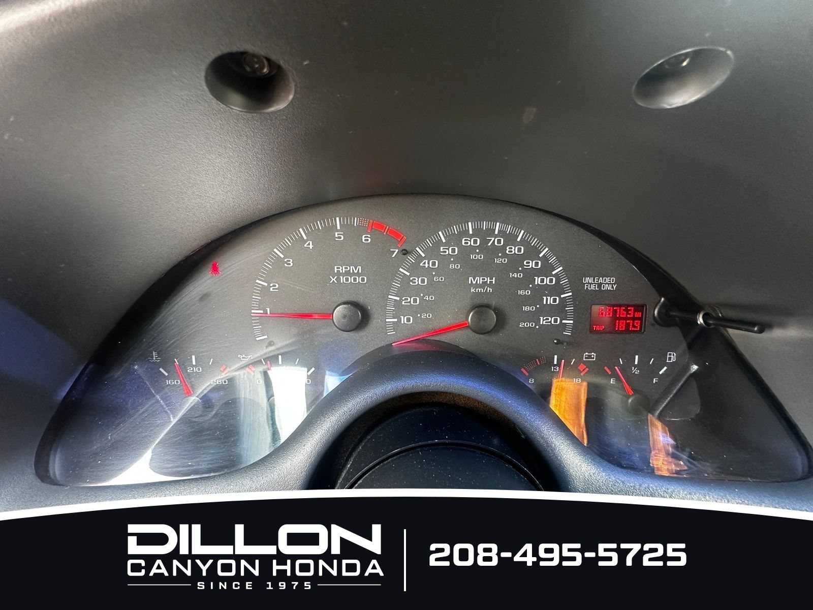 Used 1997 Chevrolet Camaro LT RWD image 11