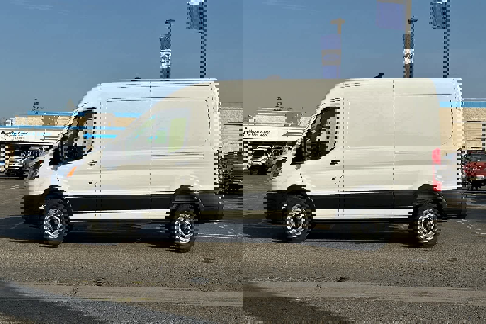 New 2026 Ford Transit 250 148 Medium Roof w/ Load Area Protection Package image 4