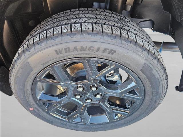 New 2025 Ford Maverick XLT w/ XLT Luxury Package AWD/4WD image 10